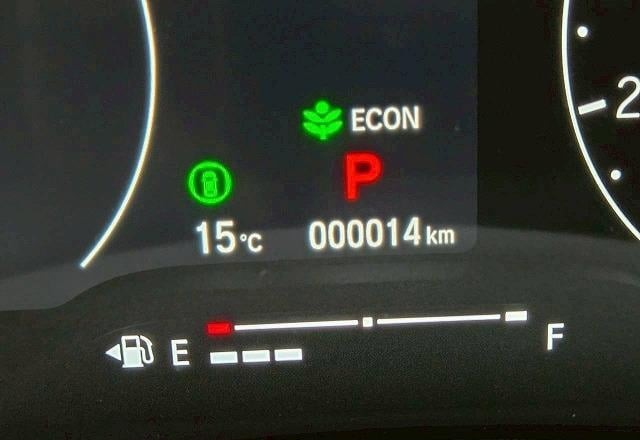 
								Honda Vezel 2025 eHEV full									