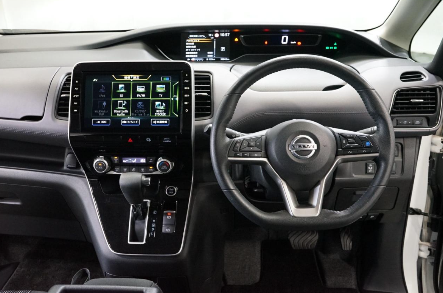 
								Nissan Serena 2021 full									